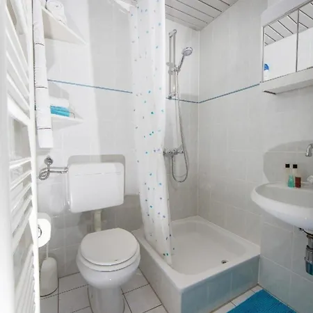 In Pjescana Uvala Mit Gemeinschaftspool * Pula